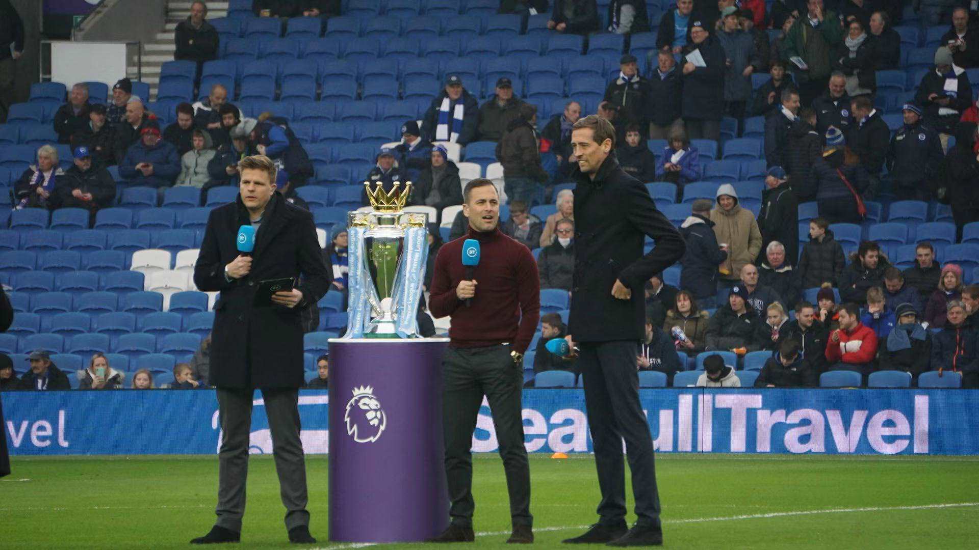 德容以其敏 德容以其敏